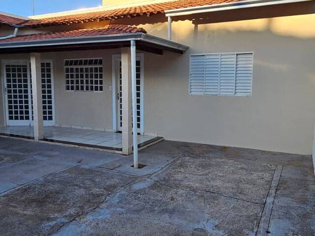 #1187 - Casa para Venda em Dracena - SP - 2
