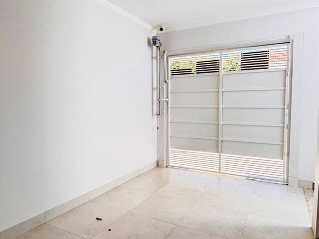 #1252 - Casa para Venda em Dracena - SP - 2