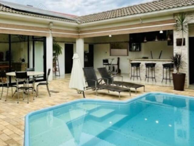 #1319 - Casa para Venda em Dracena - SP