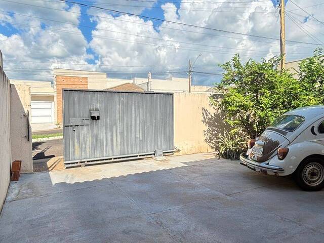 #1320 - Casa para Venda em Dracena - SP - 3