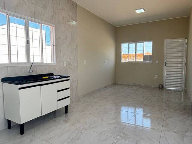 #1325 - Casa para Venda em Dracena - SP