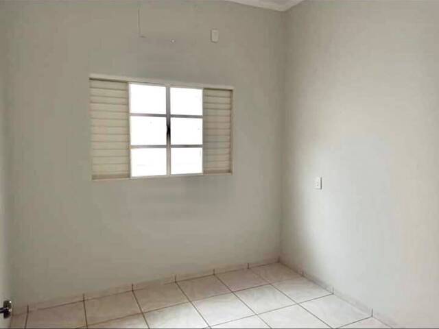 Casa para Venda em Dracena - 4